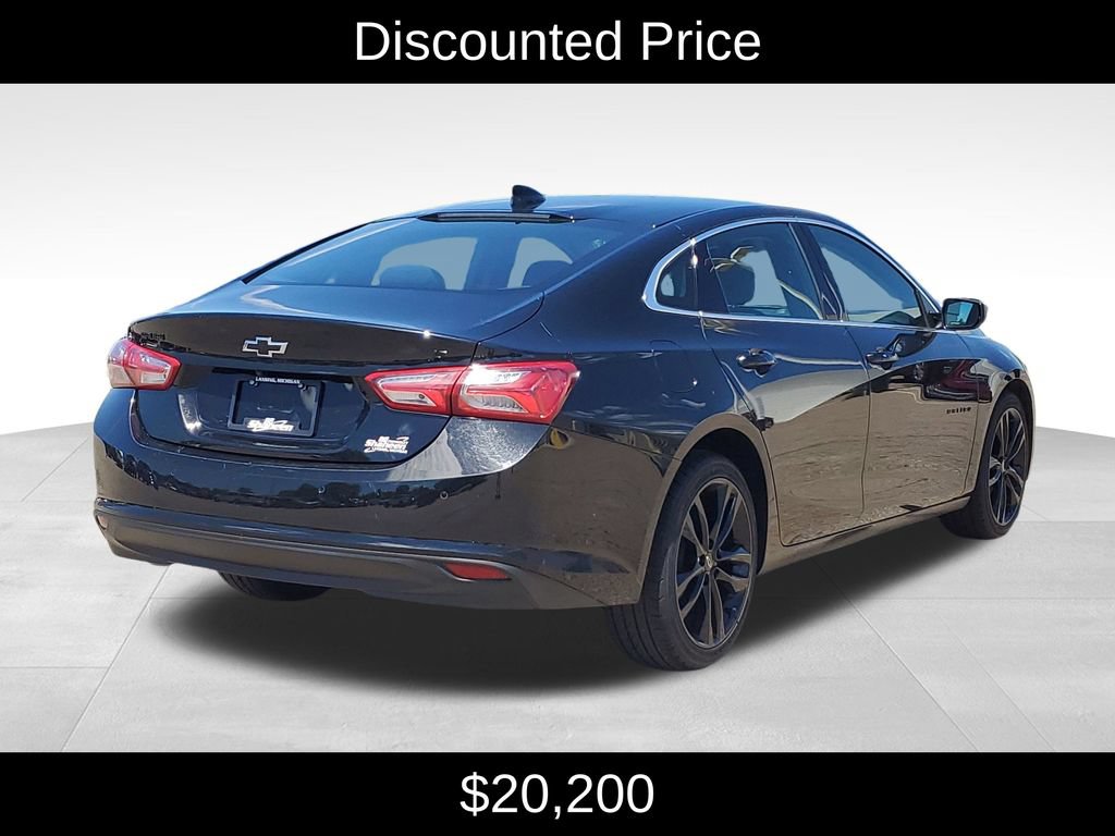 Used 2024 Chevrolet Malibu LT w/ Midnight Edition FWD image 3
