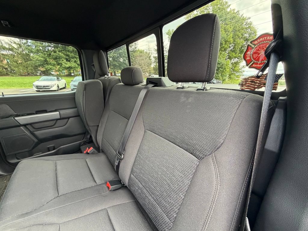 Used 2025 Ford F150 XLT w/ Equipment Group 302A MID AWD/4WD image 8
