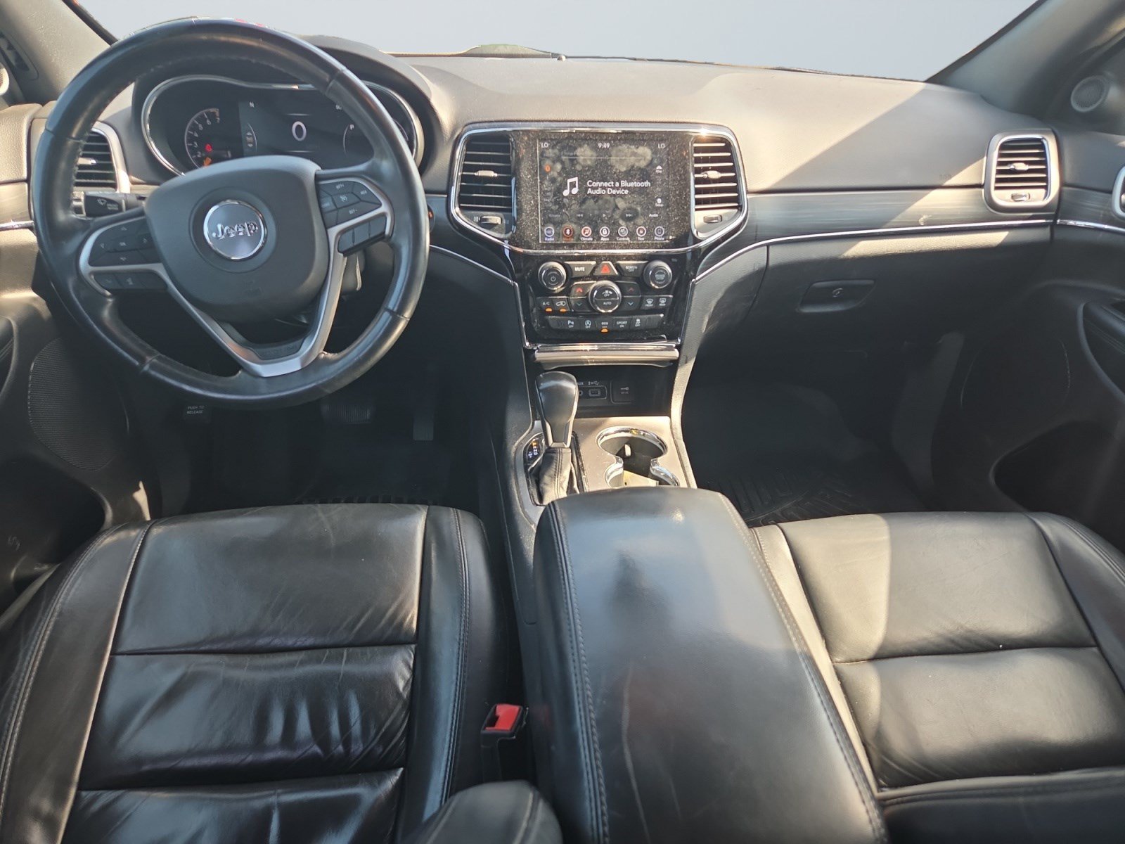 Used 2019 Jeep Grand Cherokee Limited AWD/4WD image 12