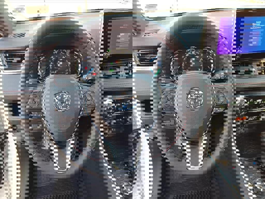 New 2025 Toyota RAV4 SE image 23