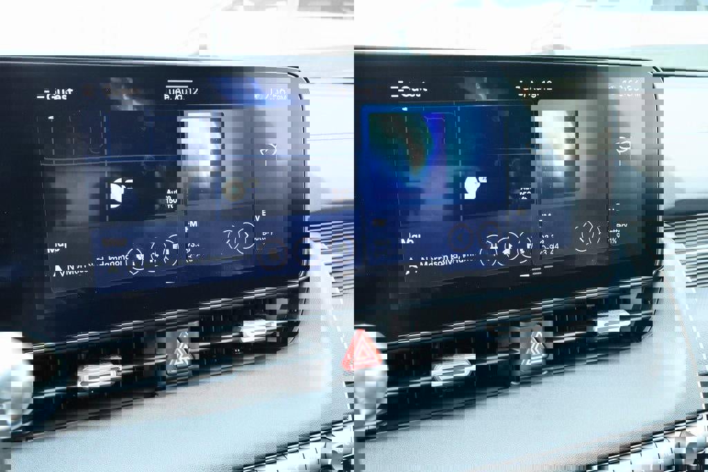 New 2025 Hyundai Ioniq 5 SEL image 5