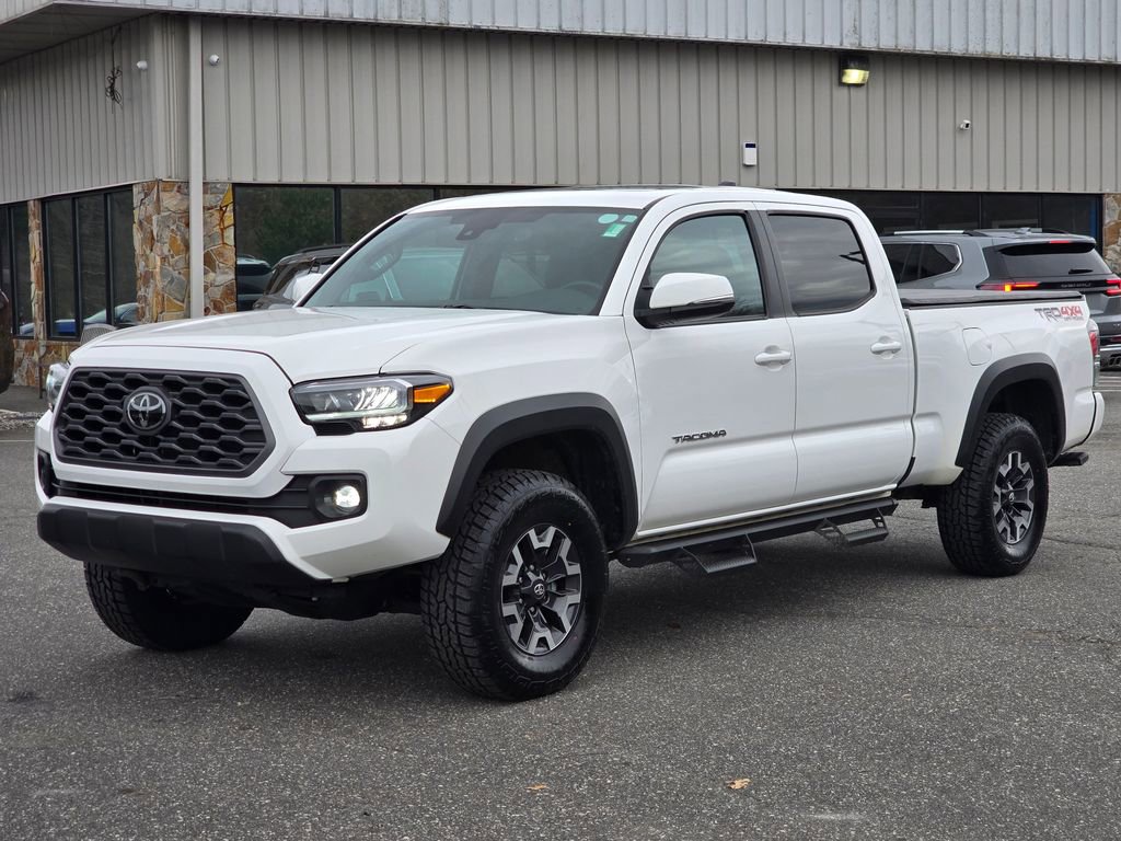 Used 2021 Toyota Tacoma TRD Off-Road w/ TRD Premium Off Road Package image 2