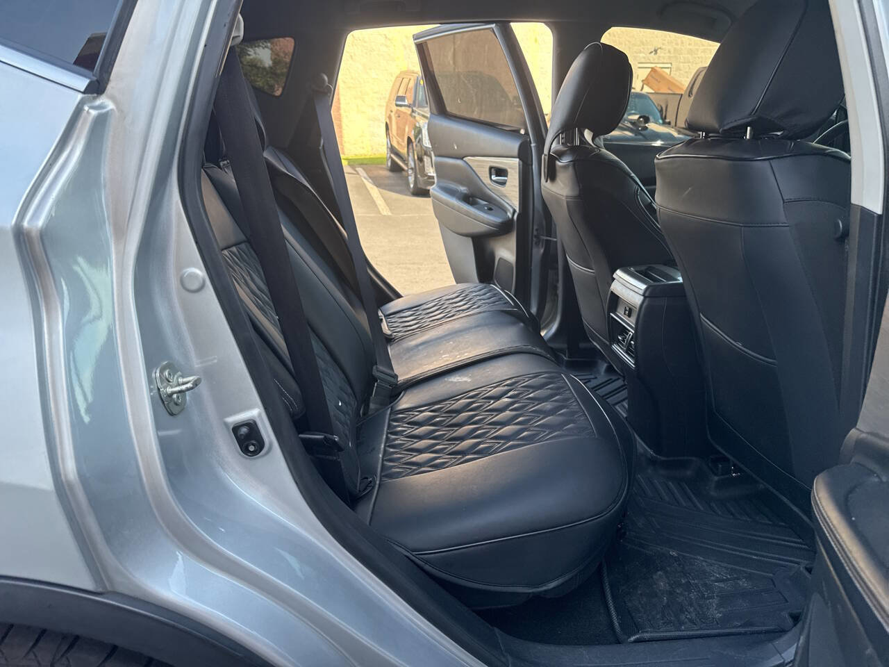 Used 2017 Nissan Murano SV AWD/4WD image 31
