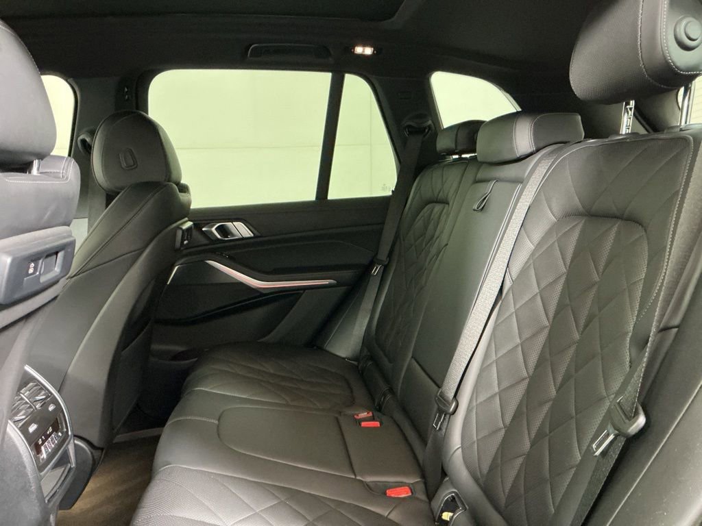 Certified 2023 BMW X5 sDrive40i w/ M Sport Package image 25