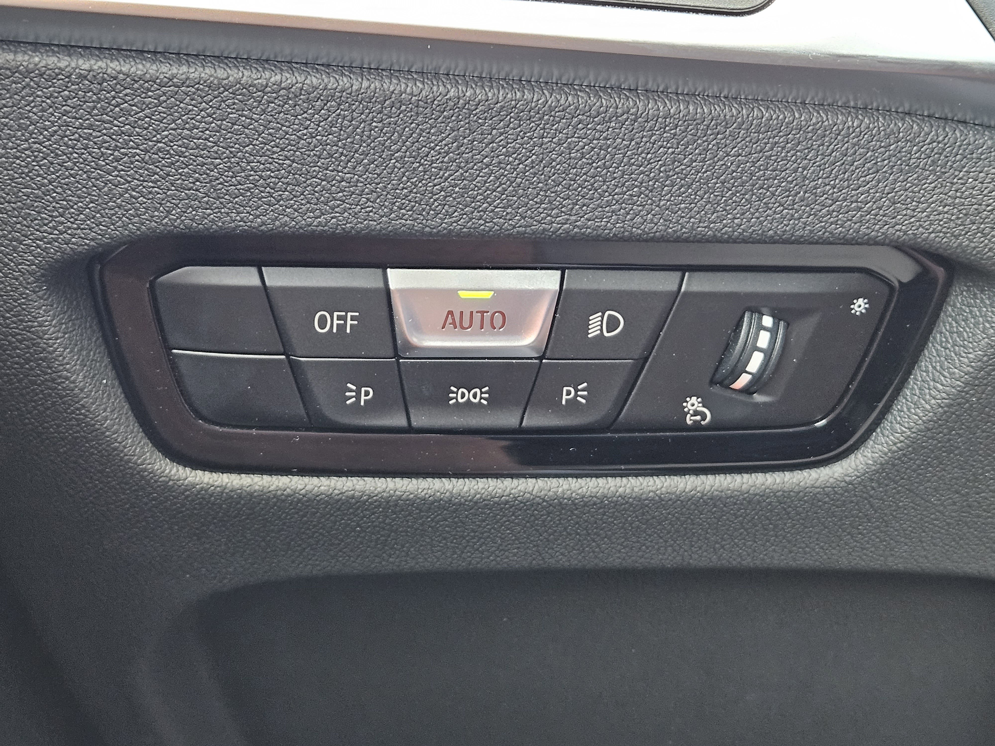 Used 2024 BMW M240i xDrive Coupe w/ Premium Package image 22