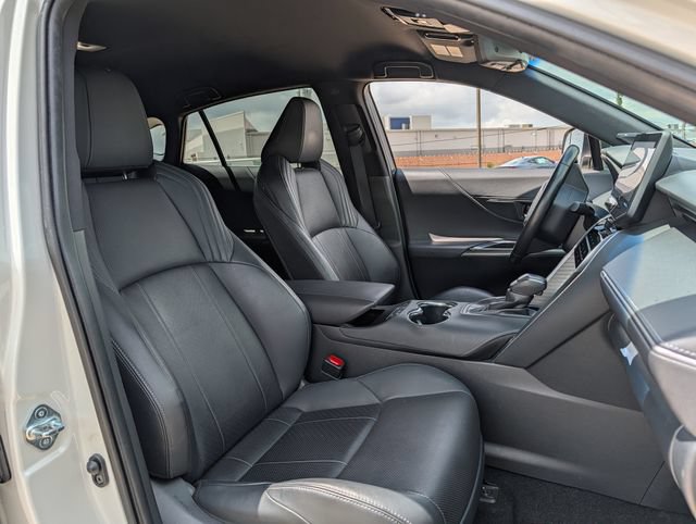 Used 2021 Toyota Venza Limited AWD/4WD image 27