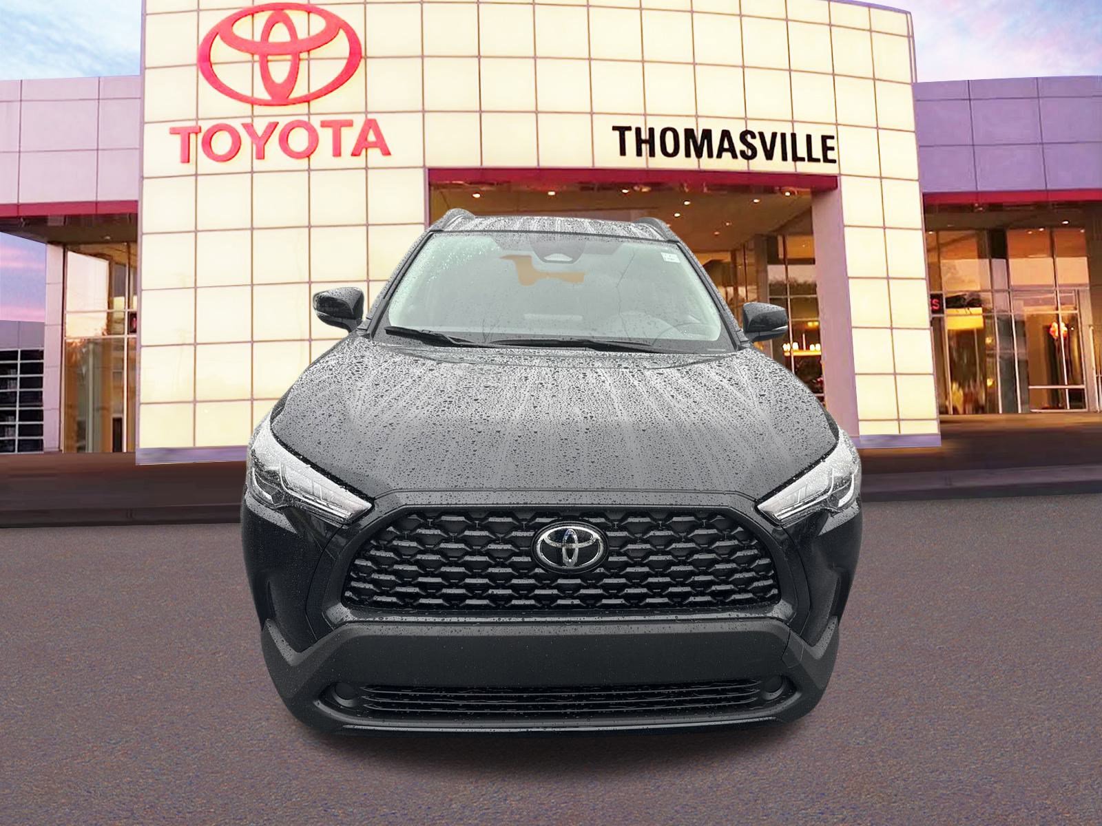 New 2025 Toyota Corolla Cross LE w/ Moonroof Package FWD image 2