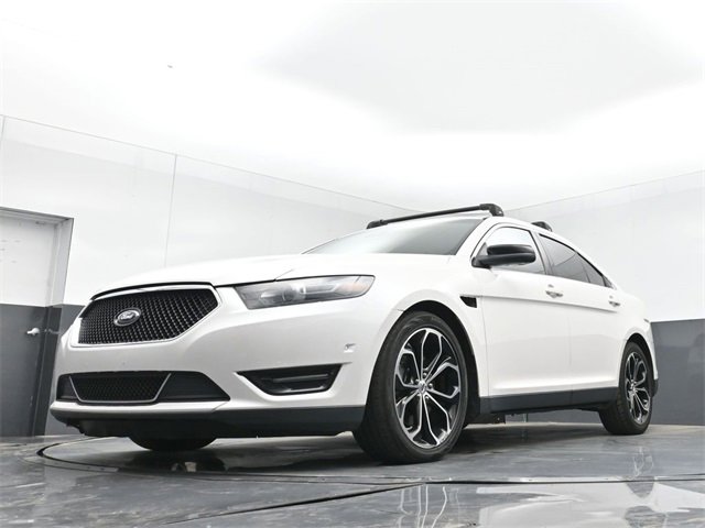 Used 2013 Ford Taurus SHO image 36
