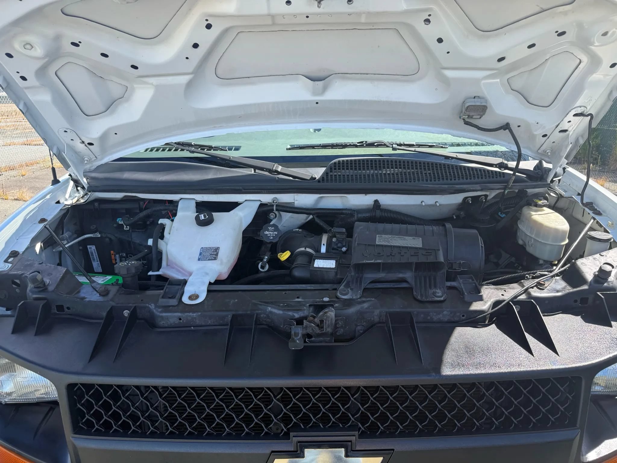 Used 2016 Chevrolet Express 2500 RWD image 71