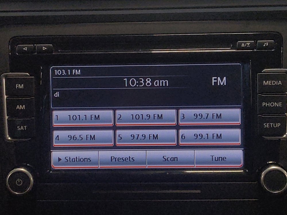 Used 2015 Volkswagen Passat 1.8T Limited Edition image 25