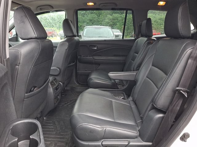 Used 2017 Honda Pilot Elite image 16
