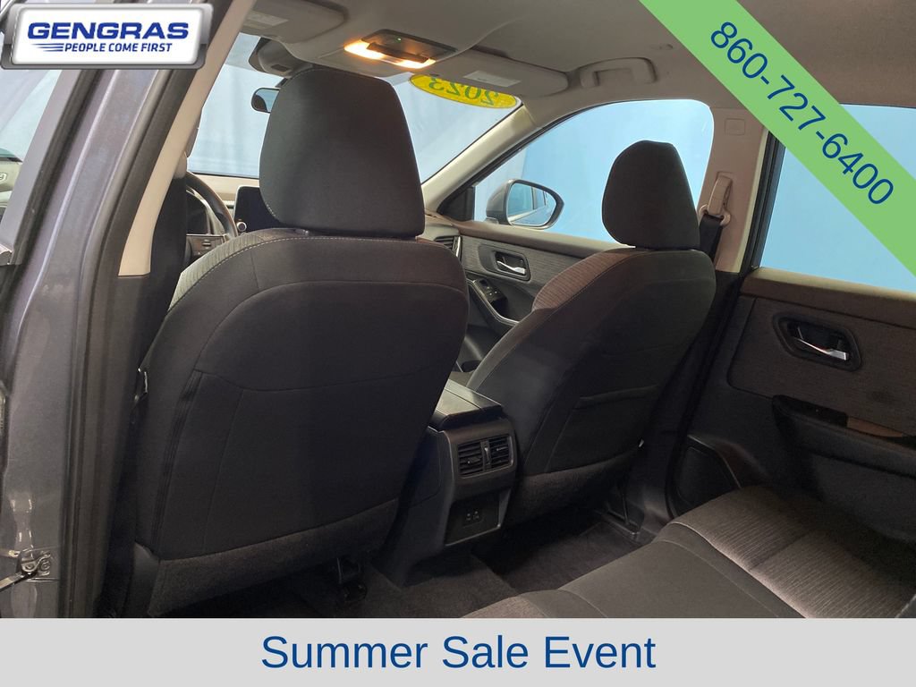 Used 2023 Nissan Rogue SV AWD/4WD image 28