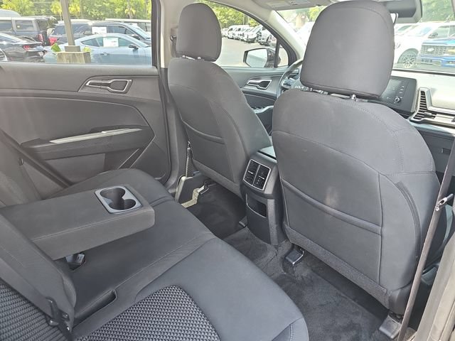 Used 2024 Kia Sportage LX FWD image 13