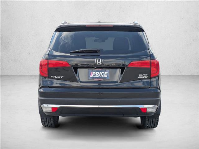 Used 2017 Honda Pilot Elite image 7