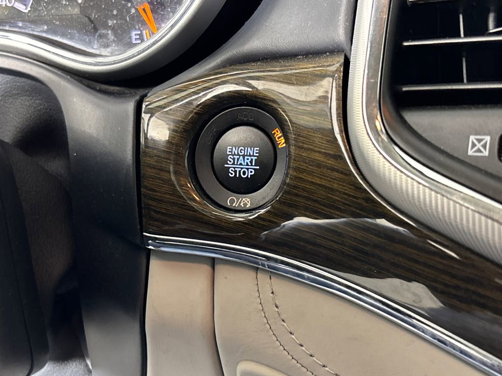 Used 2018 Jeep Grand Cherokee Summit image 22