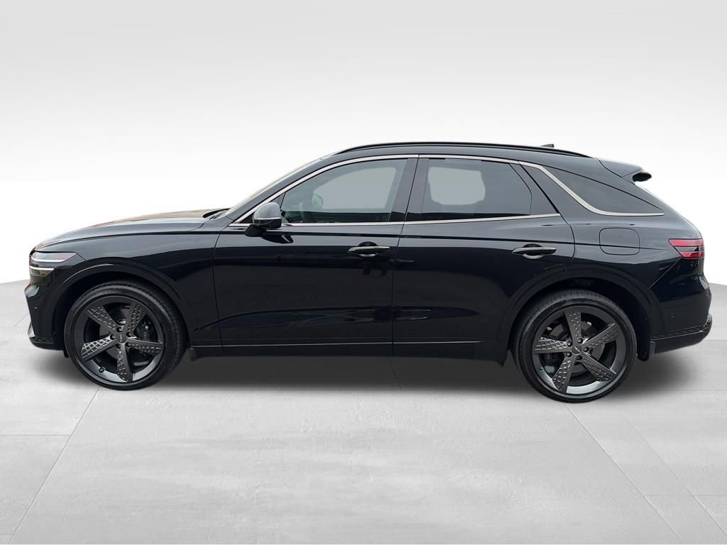 Used 2024 Genesis GV70 2.5T w/ Sport Prestige Package AWD/4WD image 10