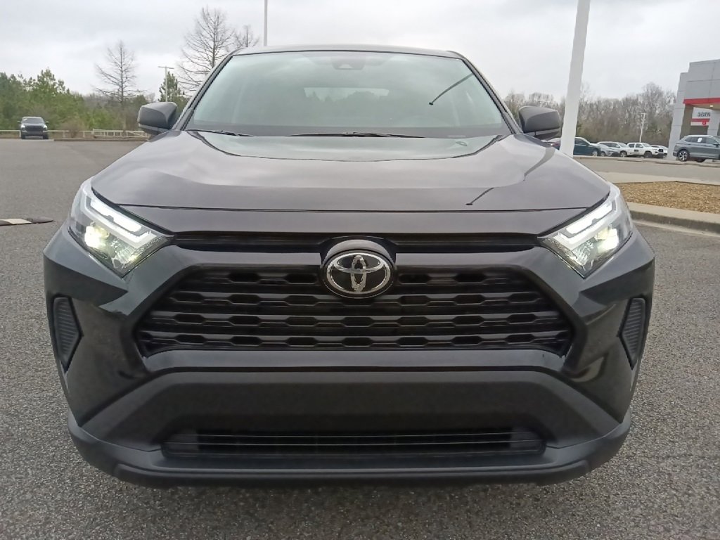 New 2025 Toyota RAV4 LE image 8