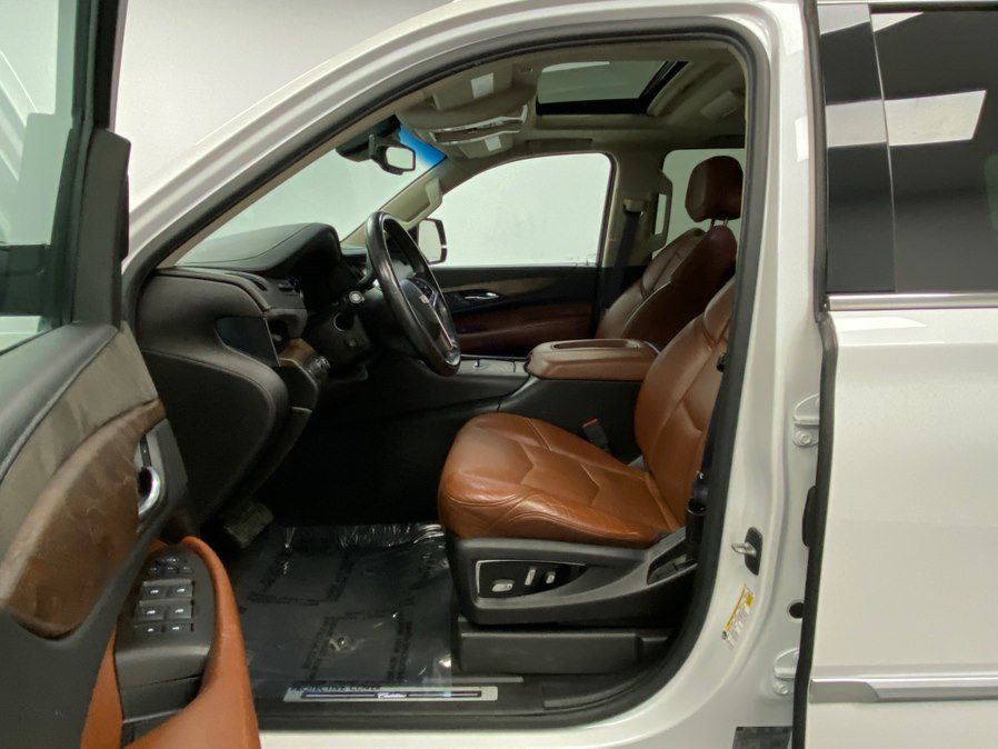 Used 2016 Cadillac Escalade ESV Premium image 20