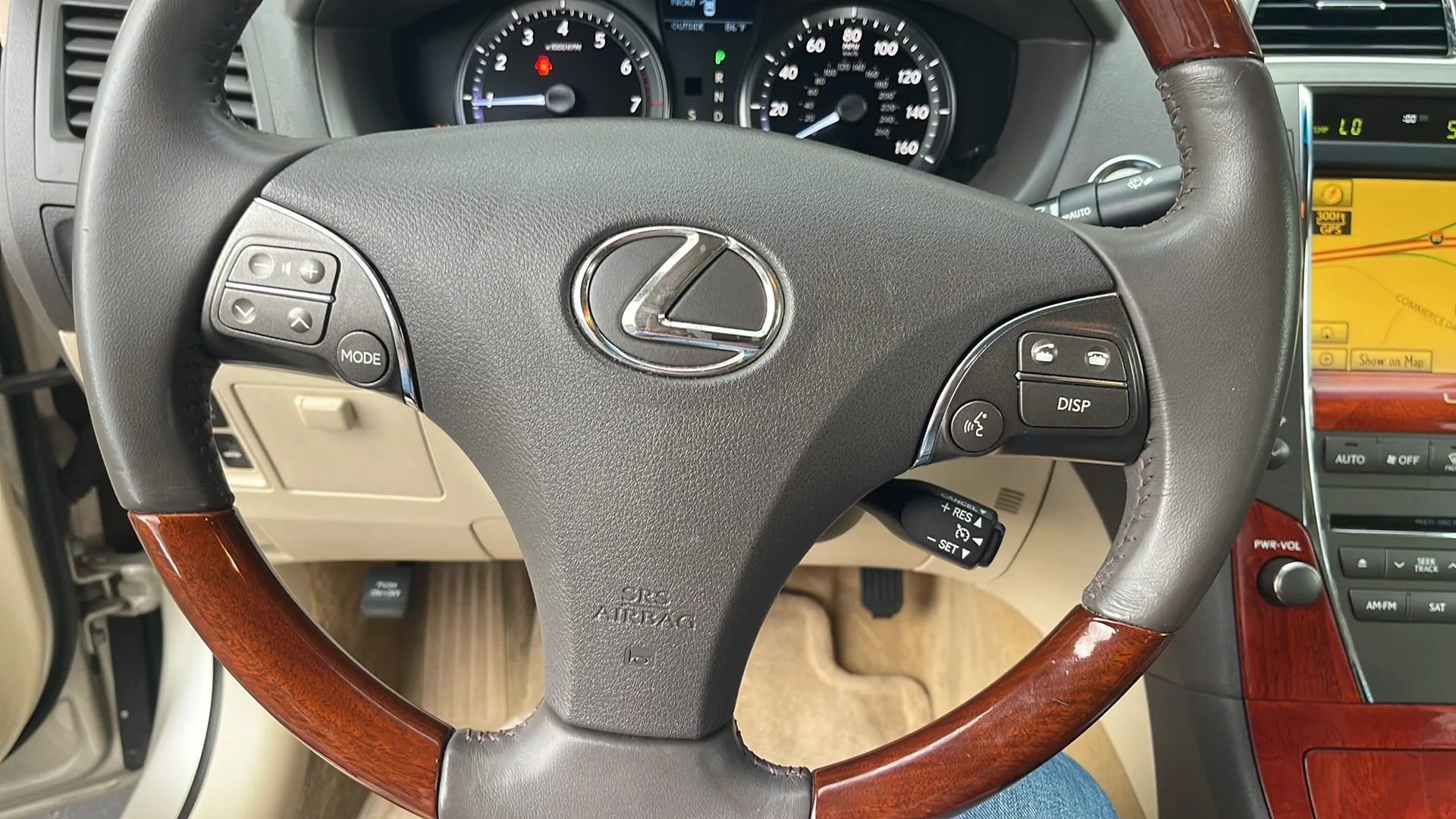 Used 2011 Lexus ES 350 FWD image 9