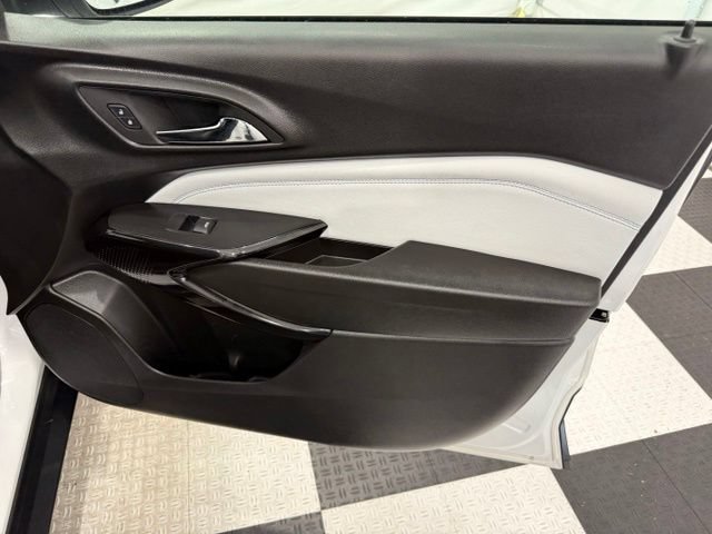 Used 2025 Chevrolet Trax LT FWD image 21