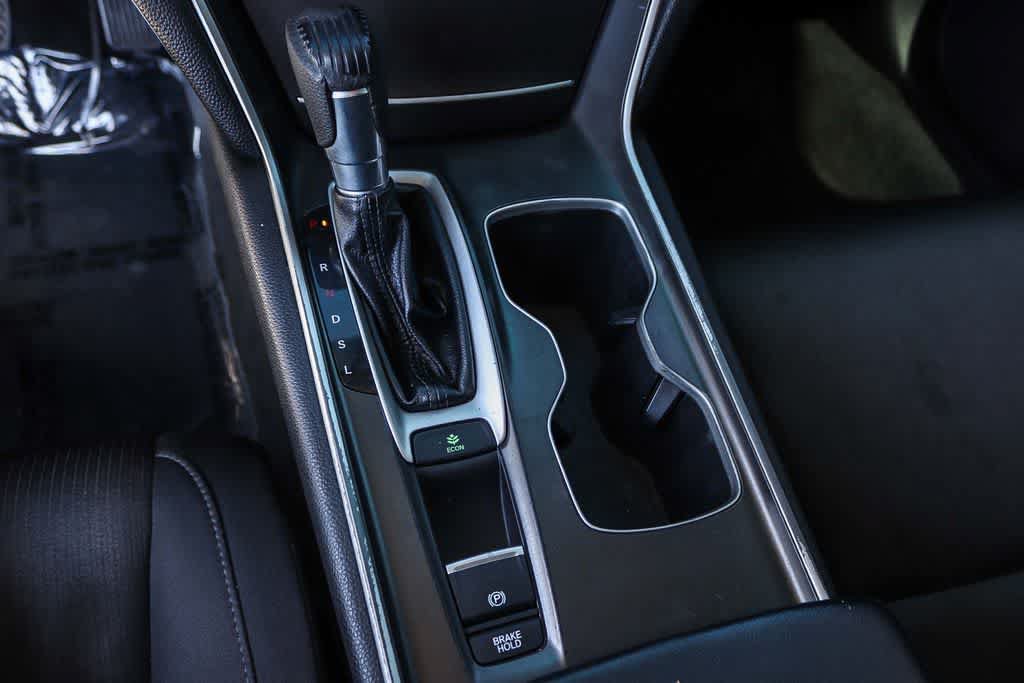 Used 2018 Honda Accord LX image 19