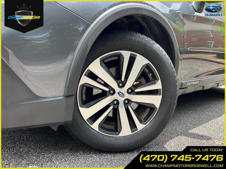 Used 2018 Subaru Outback 3.6R Limited image 3