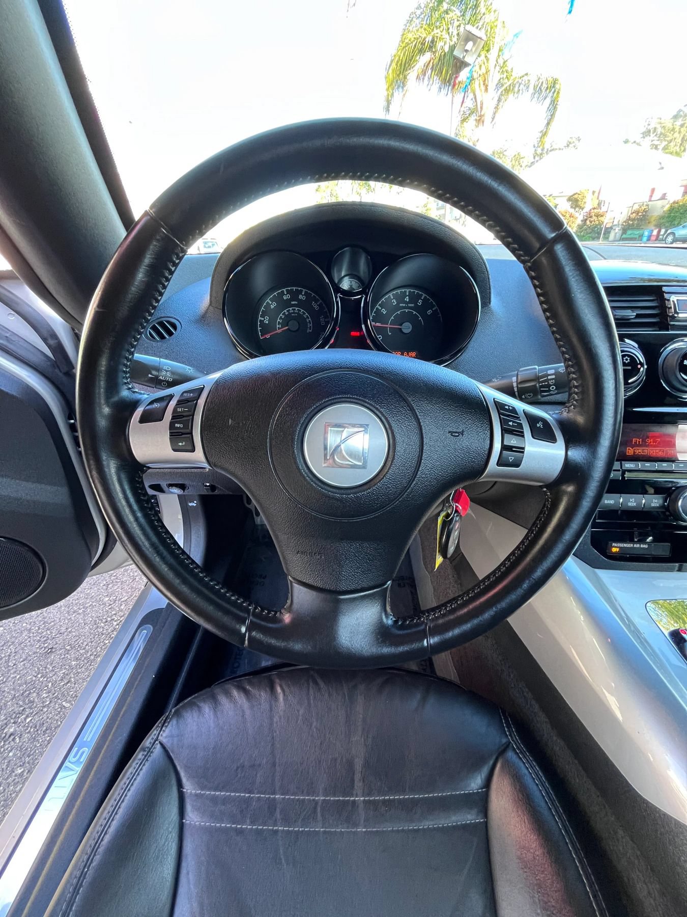 Used 2008 Saturn Sky w/ Premium Trim Package RWD image 16