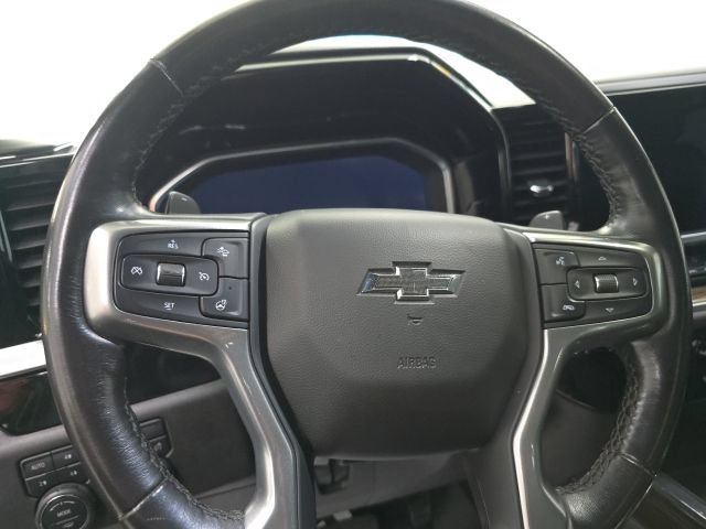 Used 2023 Chevrolet Silverado 1500 RST AWD/4WD image 15