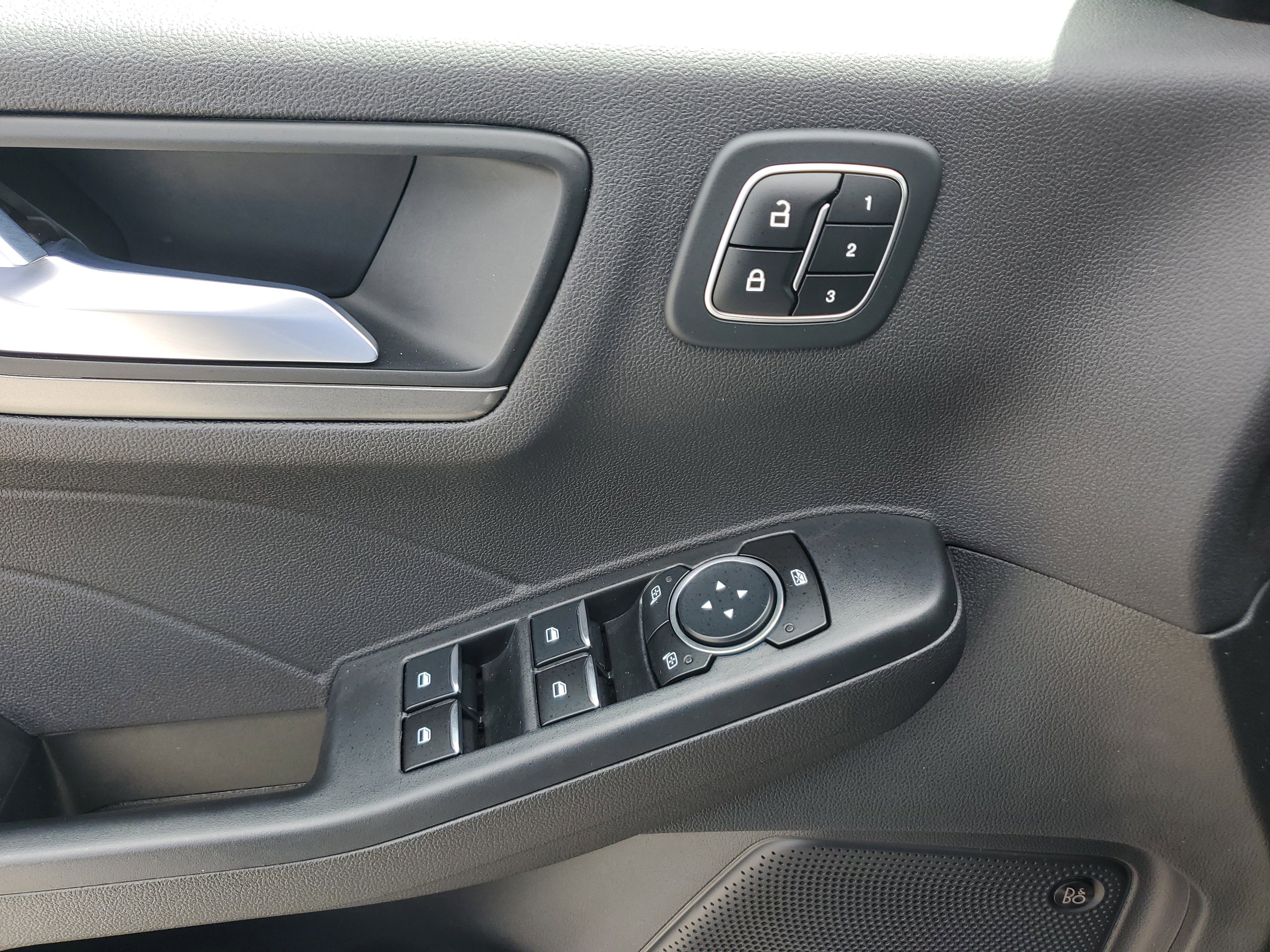 Used 2023 Ford Escape Active w/ Tech Pack #2 image 28