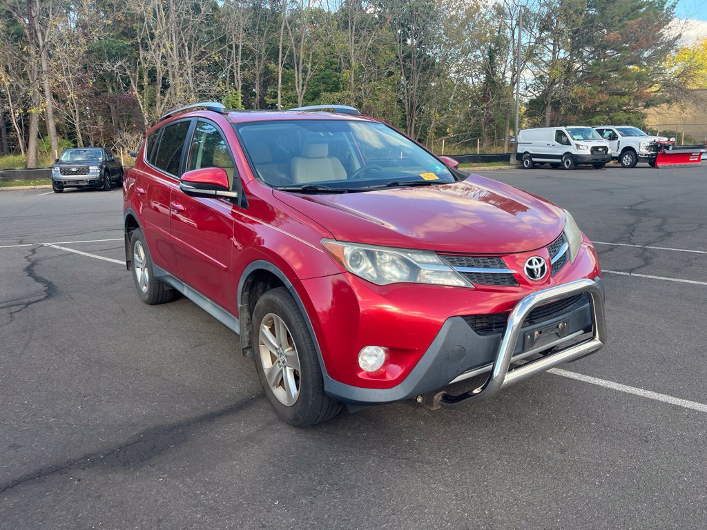 Used 2015 Toyota RAV4 XLE AWD/4WD image 3