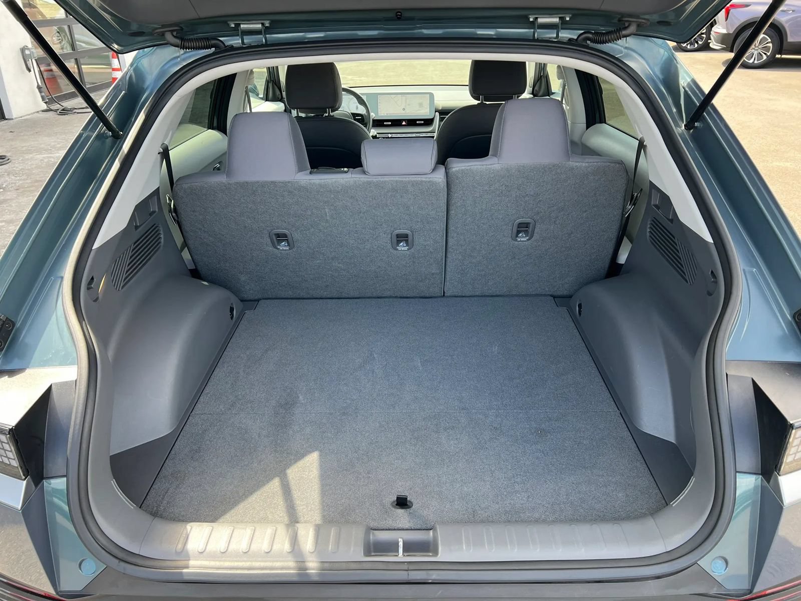 Used 2024 Hyundai Ioniq 5 SE RWD image 38