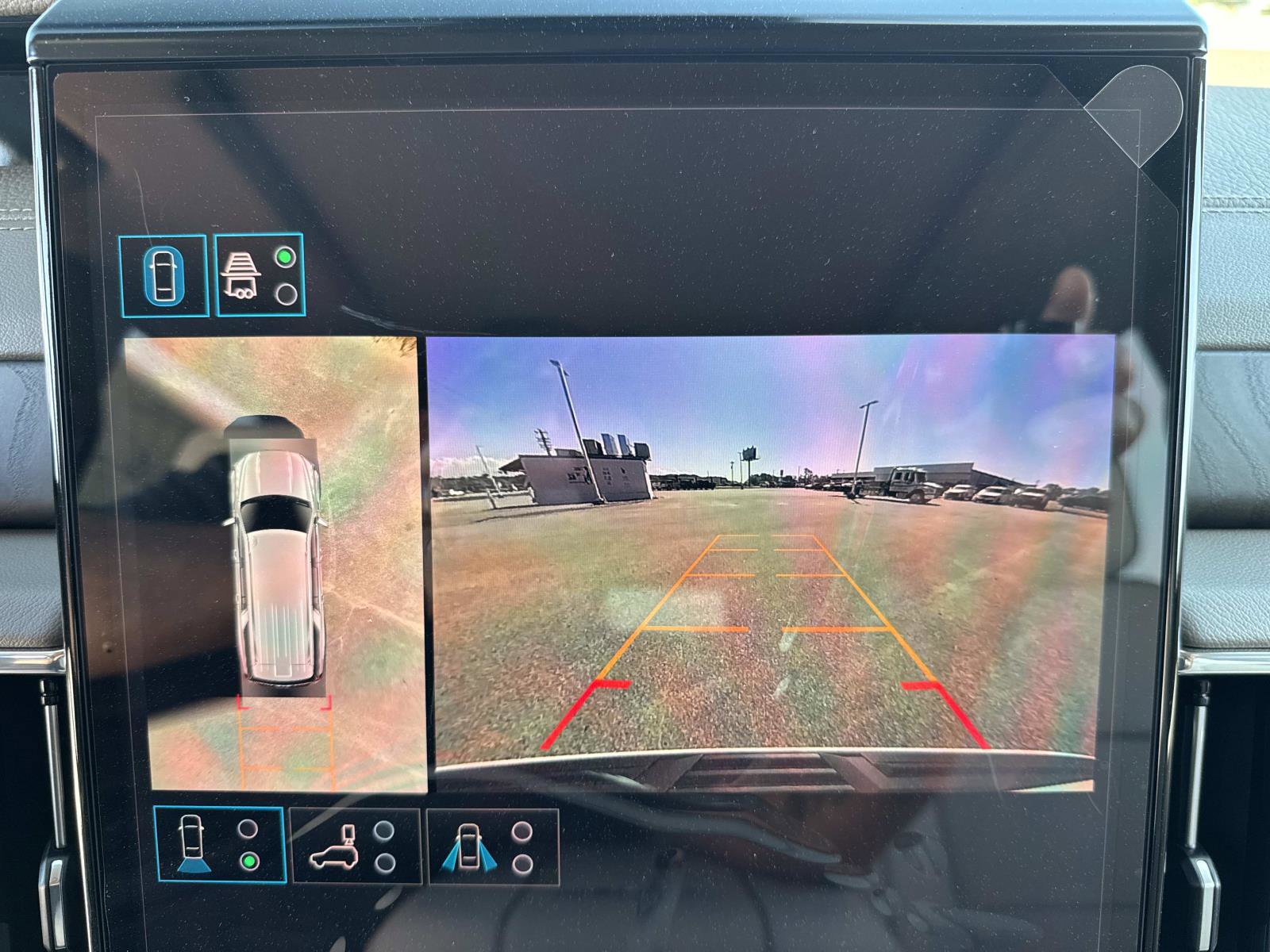 New 2026 GMC Yukon XL Denali w/ Sun & Power Step Package image 30