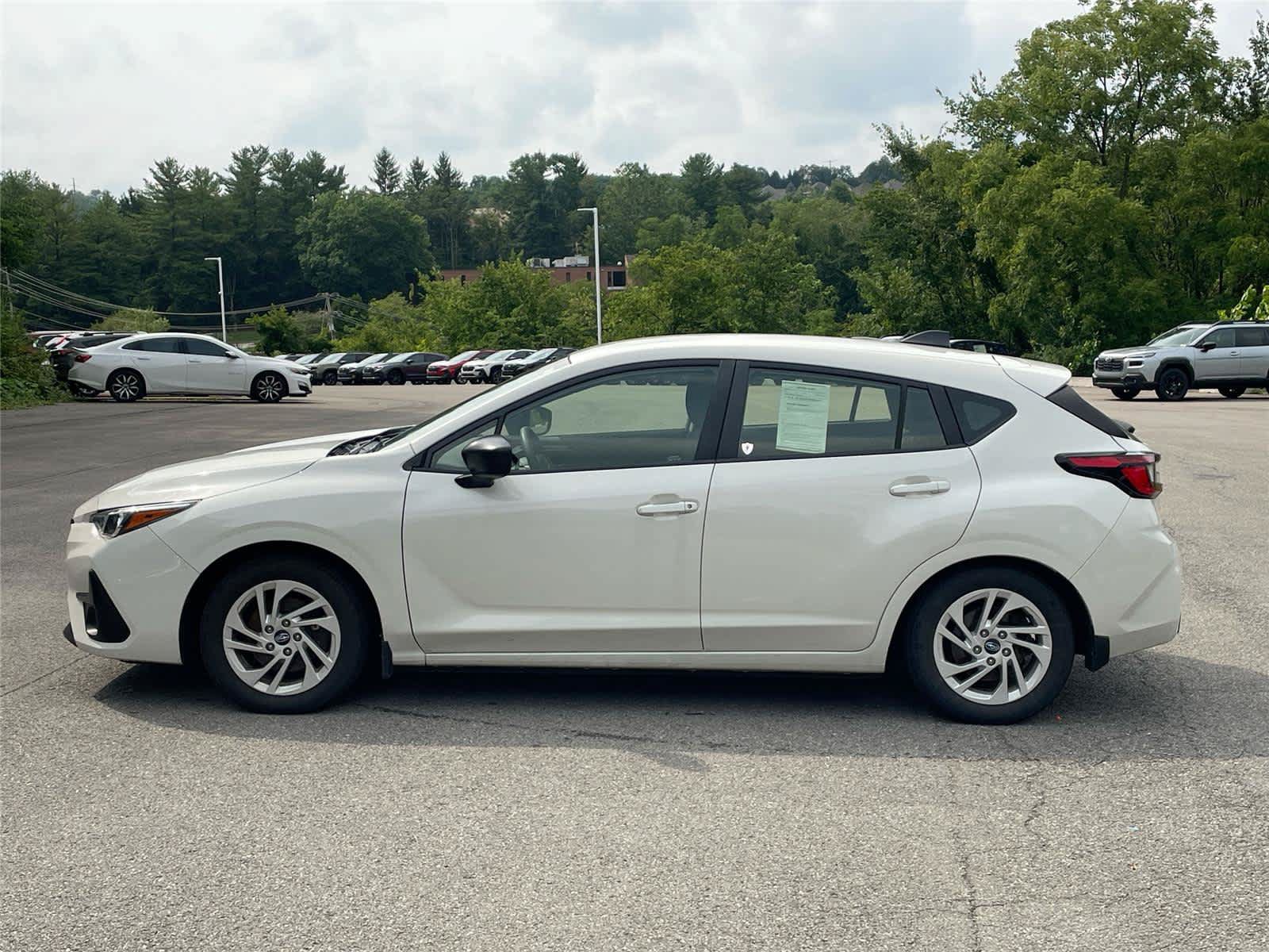 Used 2024 Subaru Impreza 2.0i AWD/4WD image 2