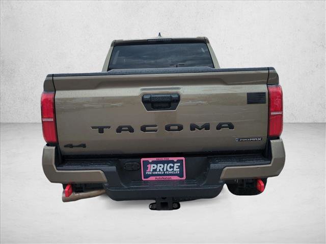 Used 2025 Toyota Tacoma TRD Off-Road AWD/4WD image 7