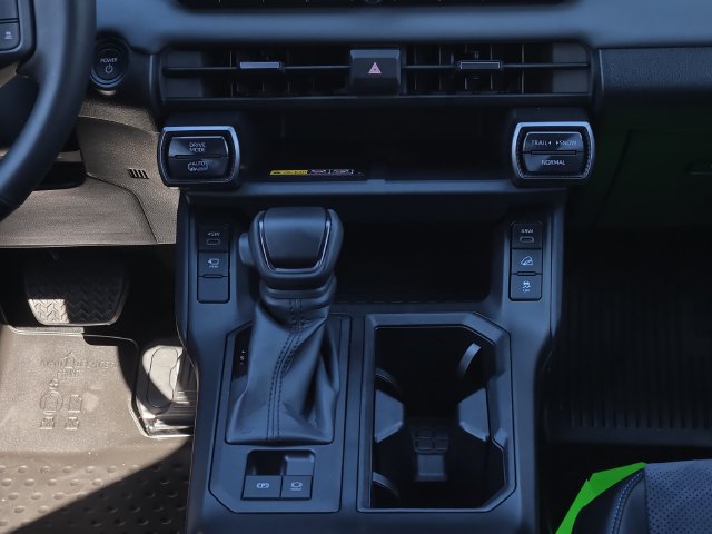 Used 2026 Toyota RAV4 AWD Plug-in Hybrid image 20