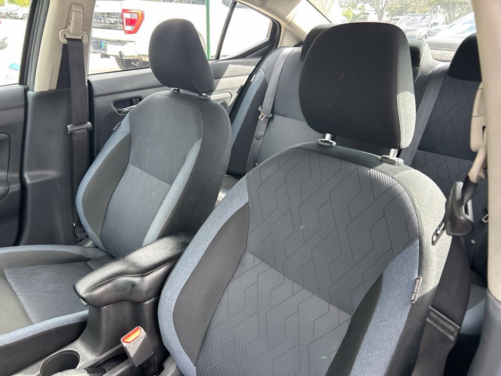 Used 2024 Nissan Versa SV FWD image 20