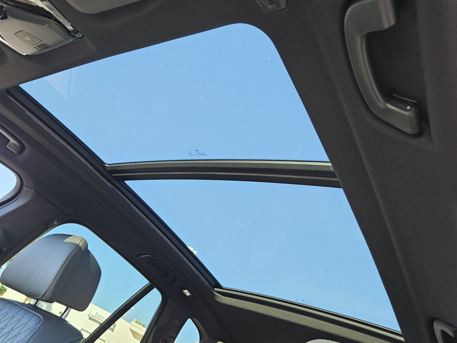 Certified 2022 BMW X5 M50i w/ Premium Package image 31