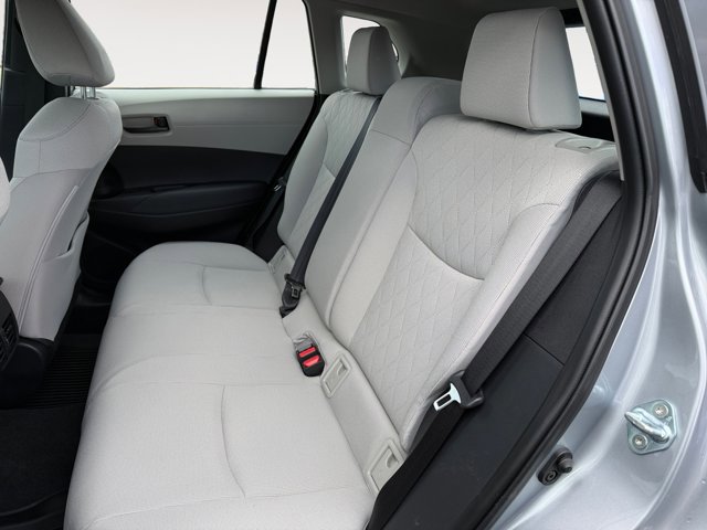 Used 2024 Toyota Corolla Cross L image 12