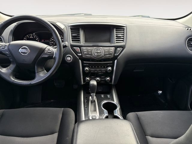 Used 2018 Nissan Pathfinder SV w/ SV Tech Package AWD/4WD image 10