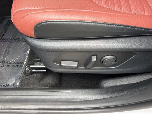 Used 2024 Kia Sportage SX FWD image 12