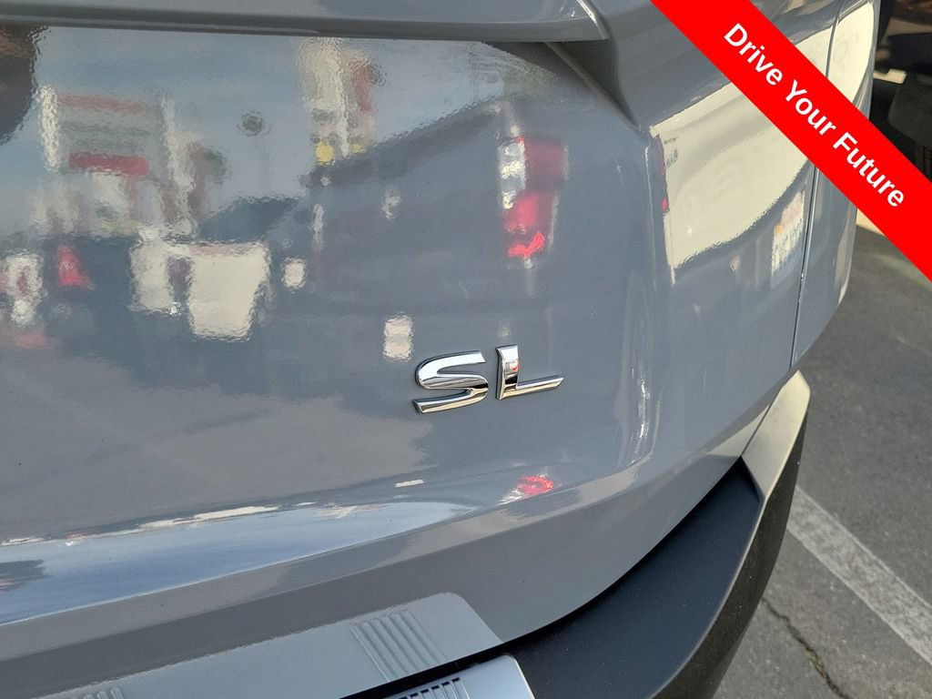Used 2023 Nissan Rogue SL w/ SL Premium Package FWD image 24