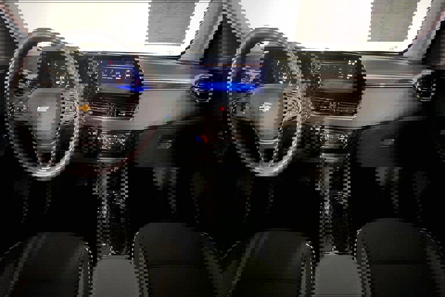 Used 2025 Chevrolet TrailBlazer LT FWD image 15