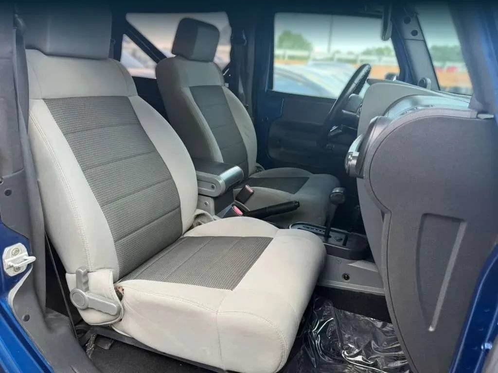 Used 2010 Jeep Wrangler Sport AWD/4WD image 21