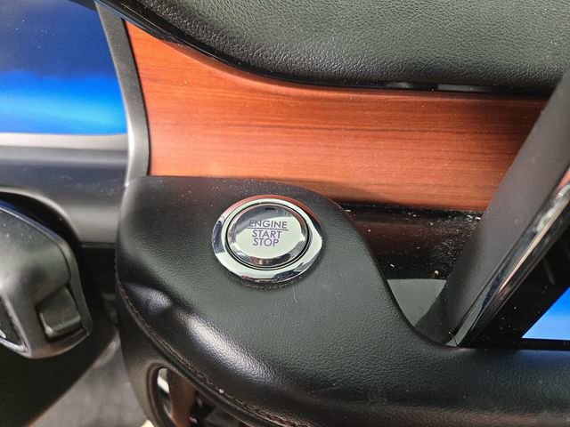 Used 2020 Lincoln Aviator Reserve w/ Equipment Group 201A image 25