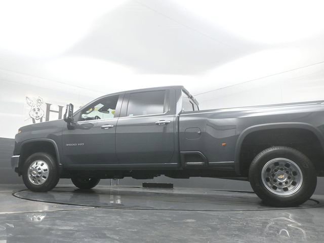 Used 2025 Chevrolet Silverado 3500 LTZ w/ LTZ Plus Package image 53