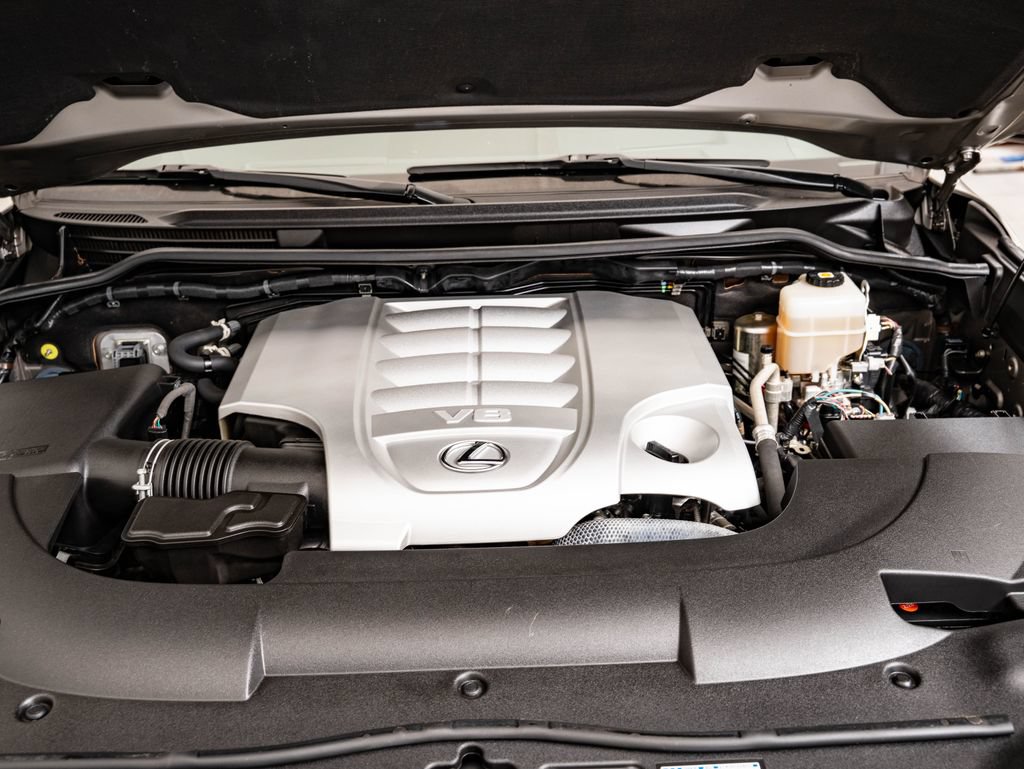 Certified 2021 Lexus LX 570 4WD w/ Luxury Package image 57