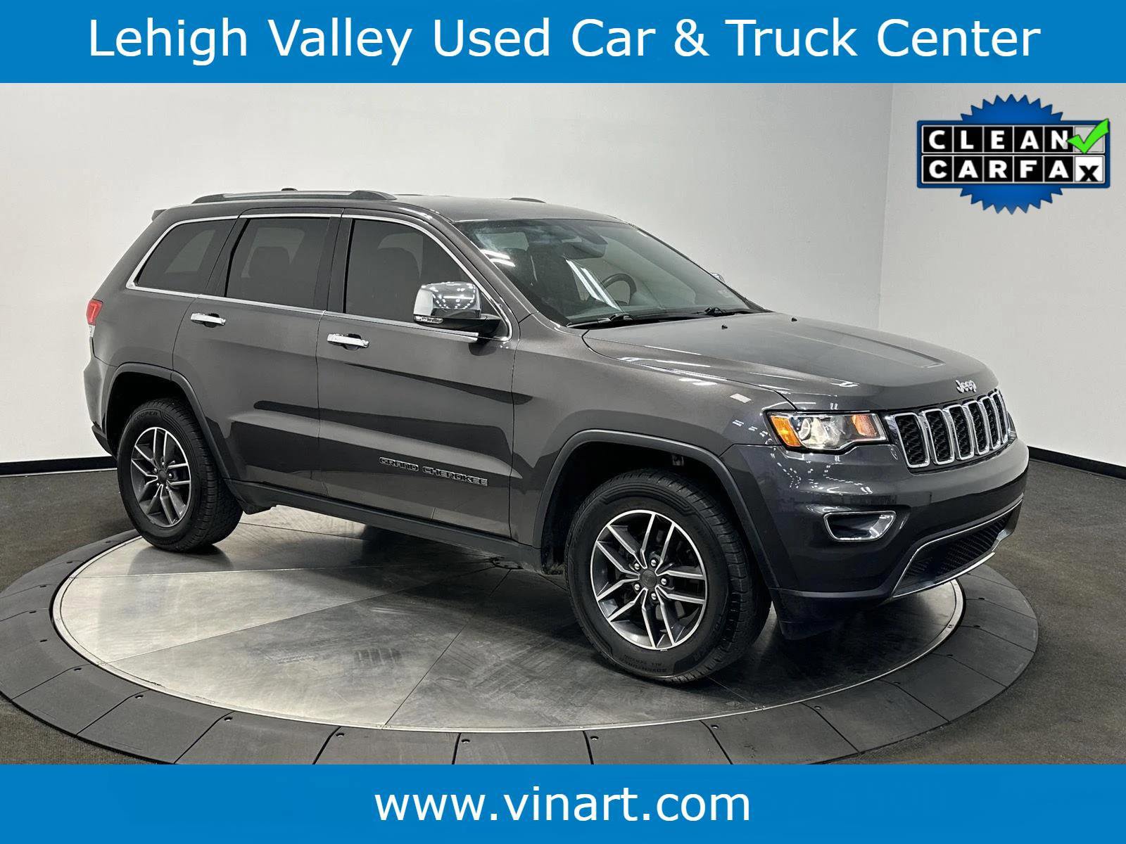 Used 2019 Jeep Grand Cherokee Limited w/ Trailer Tow Group IV AWD/4WD video 1