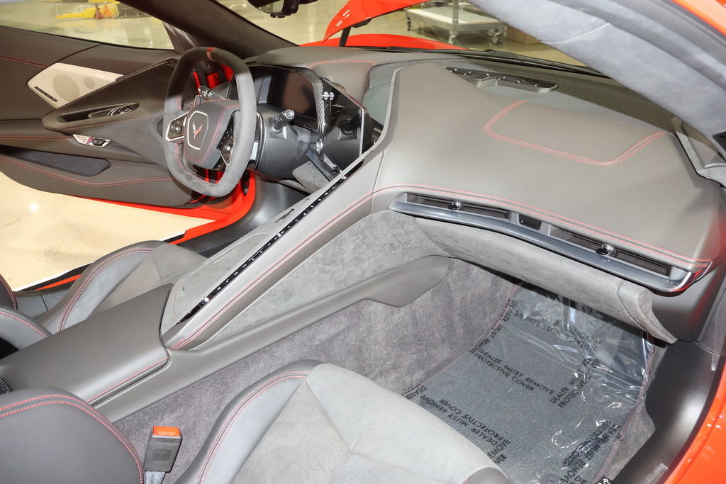 Used 2020 Chevrolet Corvette Stingray Premium Cpe w/ 3LT Preferred Equipment Group image 53