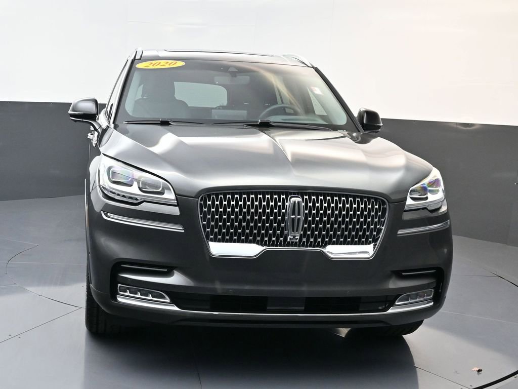 Used 2020 Lincoln Aviator Reserve w/ Equipment Group 202A image 8