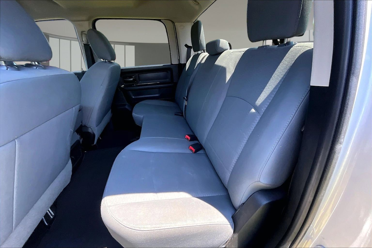 Used 2018 RAM 1500 Express w/ Express Value Package RWD image 23